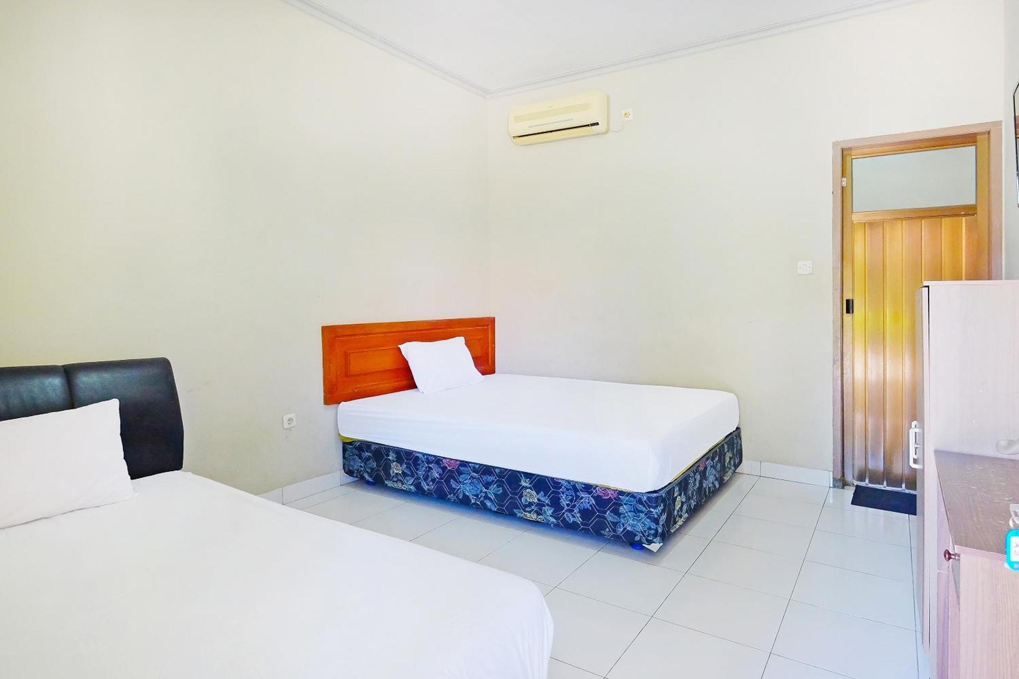 Collection O 91046 Hotel Remaja Indah Masamba Exteriör bild